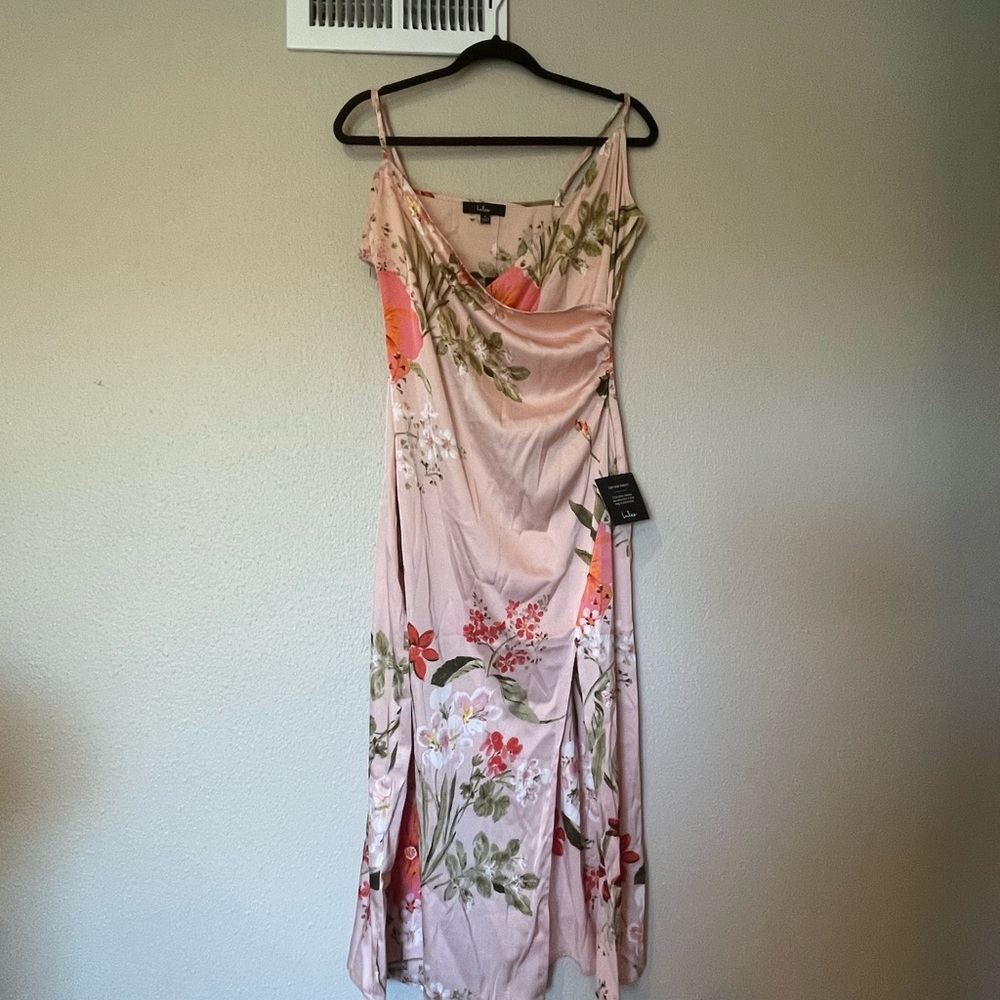 Size large midi dress with slit